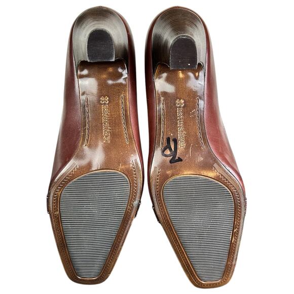 Naturalizer Honor Pumps Women Size 6 1/2 Burgundy Brown Leather Tasseled Buckle - Picture 7 of 11
